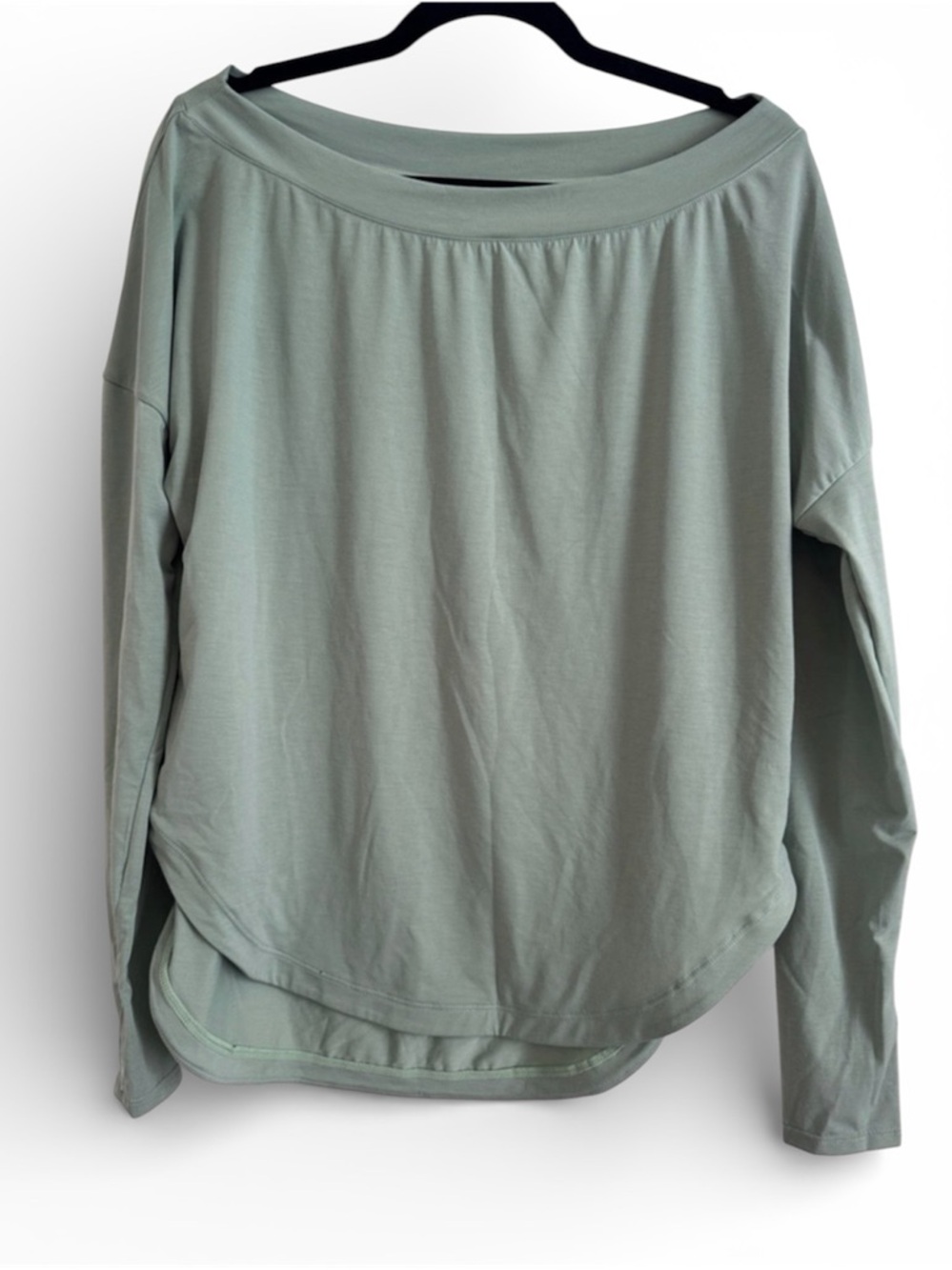 NWOT HALARA Women's Off-Shoulder Long Sleeve Top - Sage Green